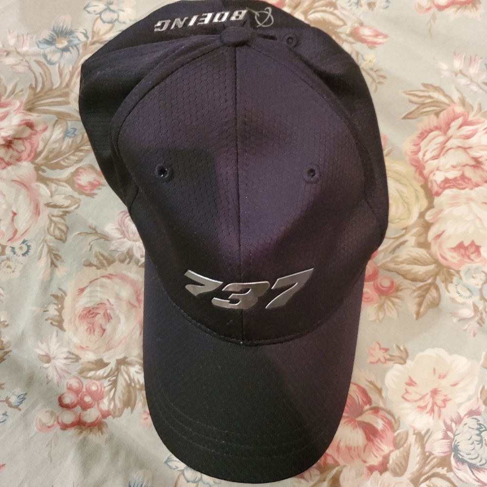 Boeing 737 Black Adjustable Snapback Baseball Cap. - image 3
